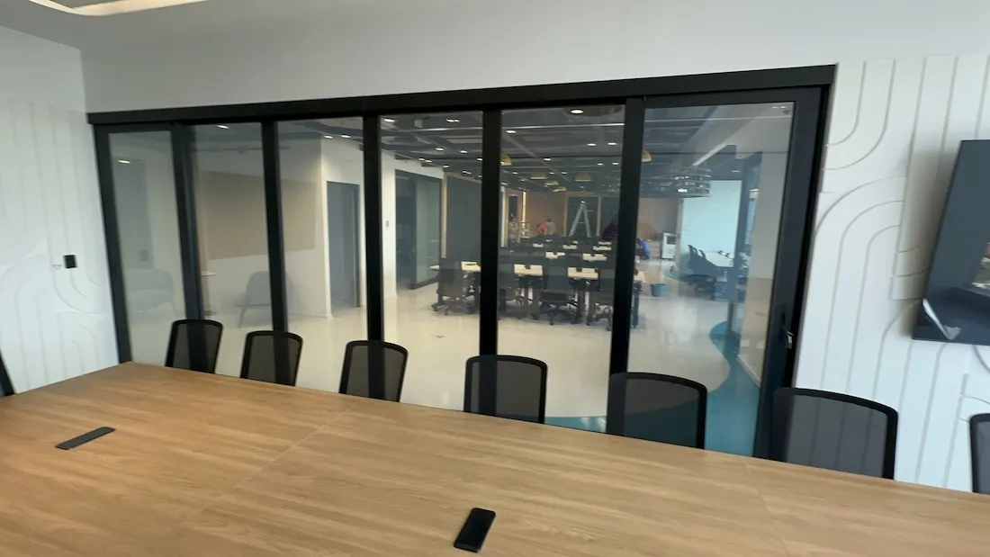Proyecto Proyecto Bitso Torre Diana Sala Juntas Principal - Smart Film (PDLC) - Foto 3