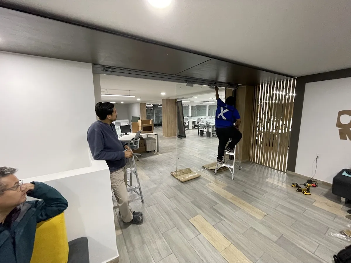 Proyecto Proyecto Copamex Puerta Automatica - Smart Film (PDLC) - Foto 3