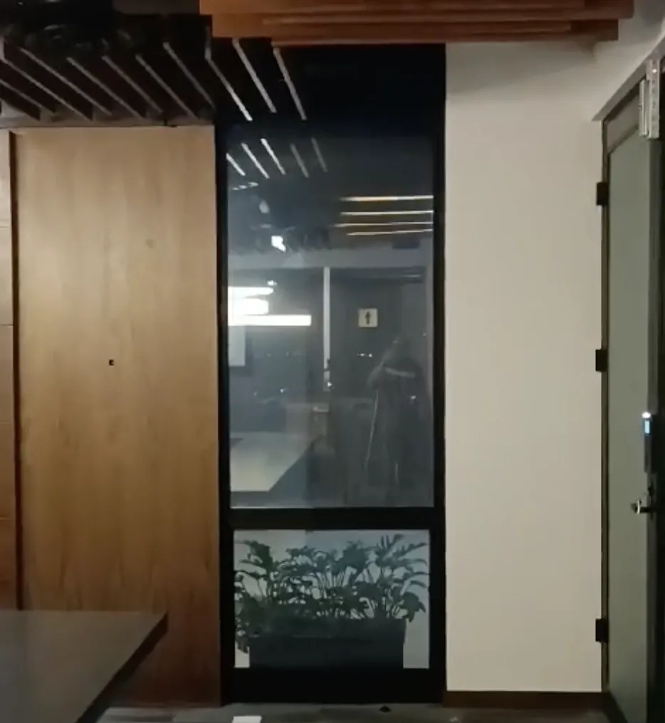 Proyecto Proyecto Despacho Arquitectonico Queretaro - Instalación de Smart Film (PDLC) por Comercializadora Garfuza