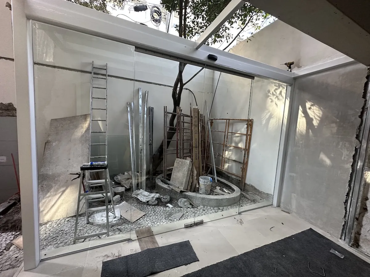 Proyecto Proyecto Karl Storz Endoskope Puerta Automatica - Smart Film (PDLC) - Foto 10