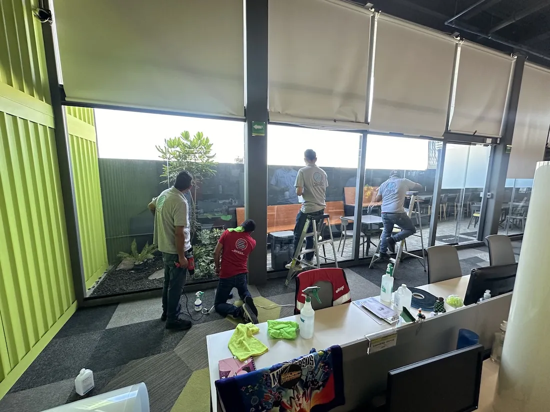 Proyecto Proyecto Lipu Corporativo Smart Film - Smart Film (PDLC) - Foto 5