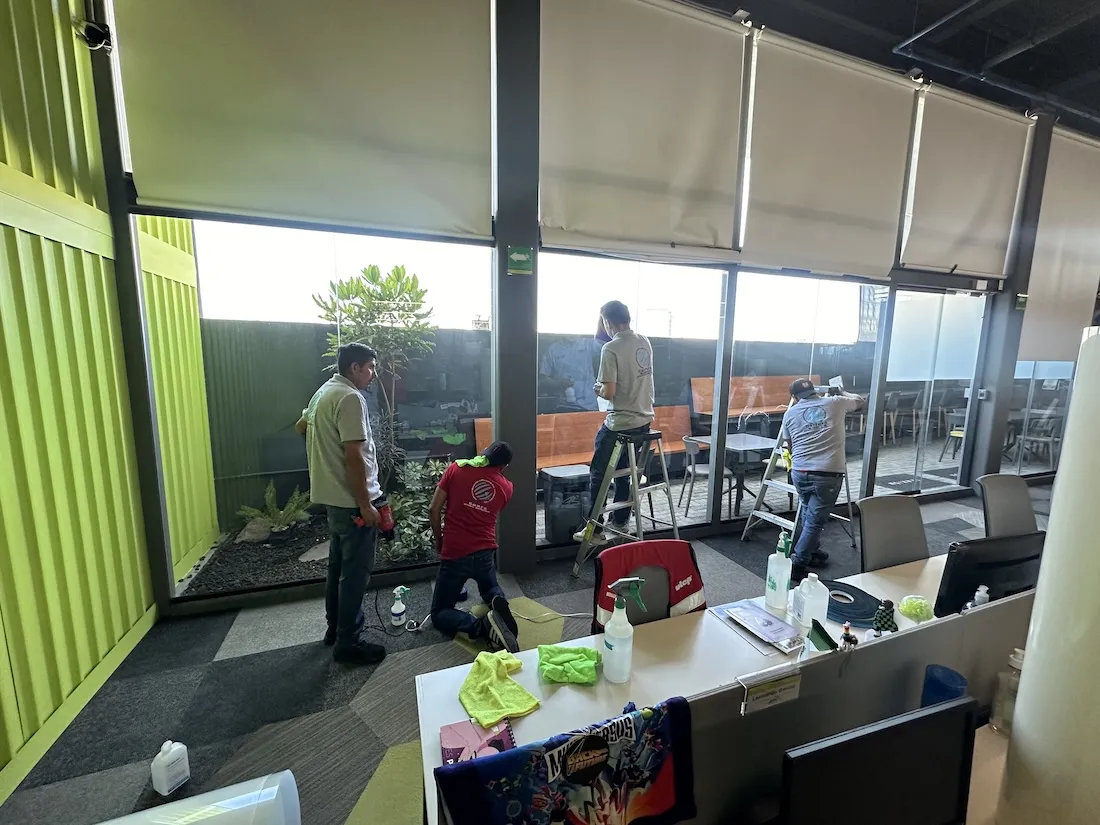 Proyecto Proyecto Lipu Corporativo Smart Film - Smart Film (PDLC) - Foto 6