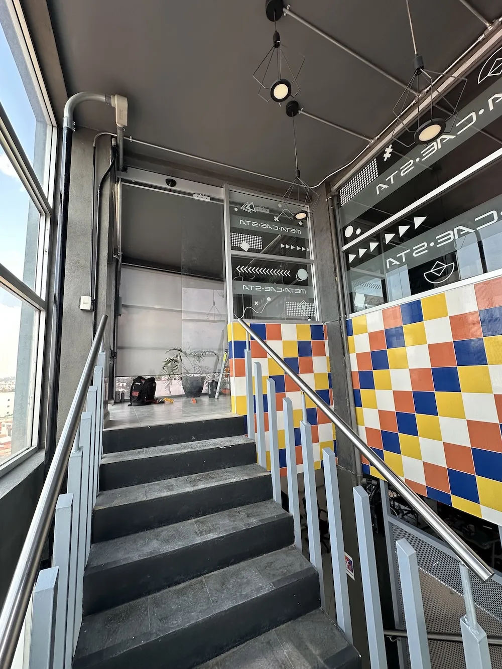 Proyecto Proyecto Meta Cae Agencia Aduanal Puerta Automatica - Smart Film (PDLC) - Foto 7