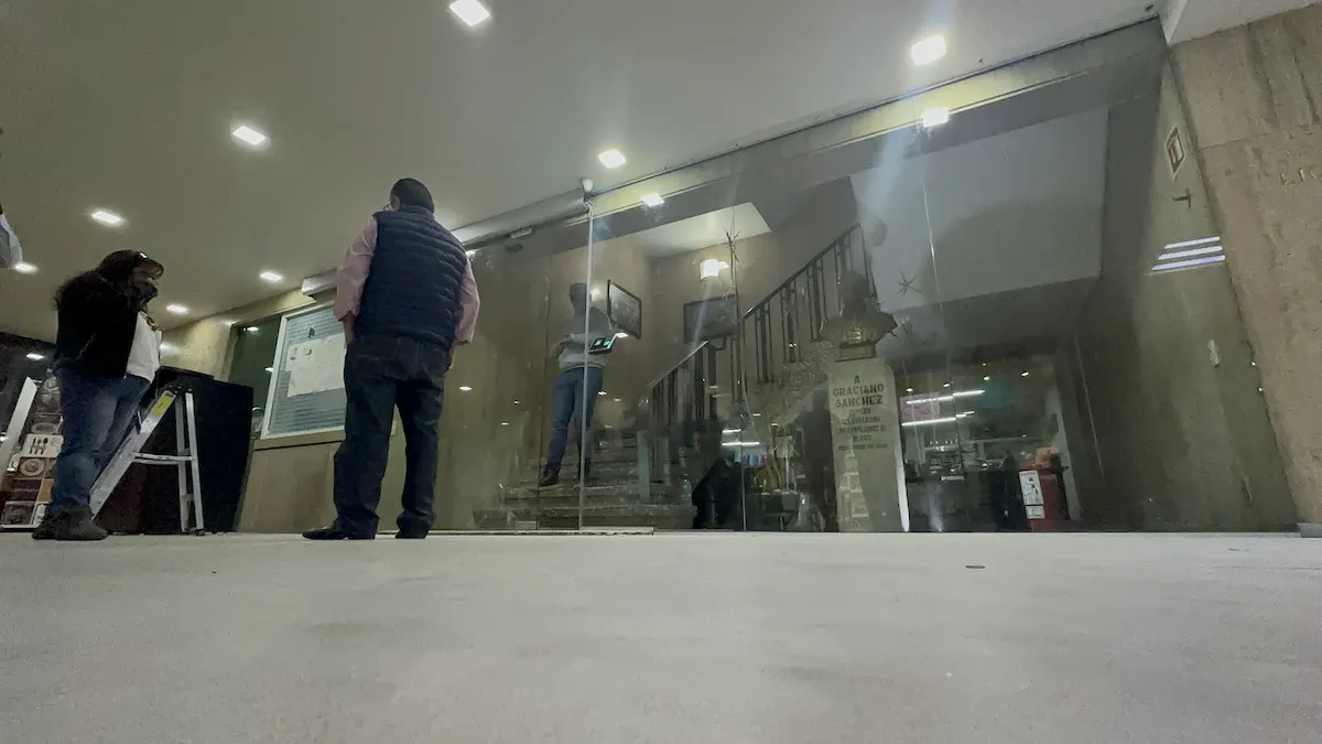 Proyecto Proyecto Puerta Cnc Buenavista - Smart Film (PDLC) - Foto 12