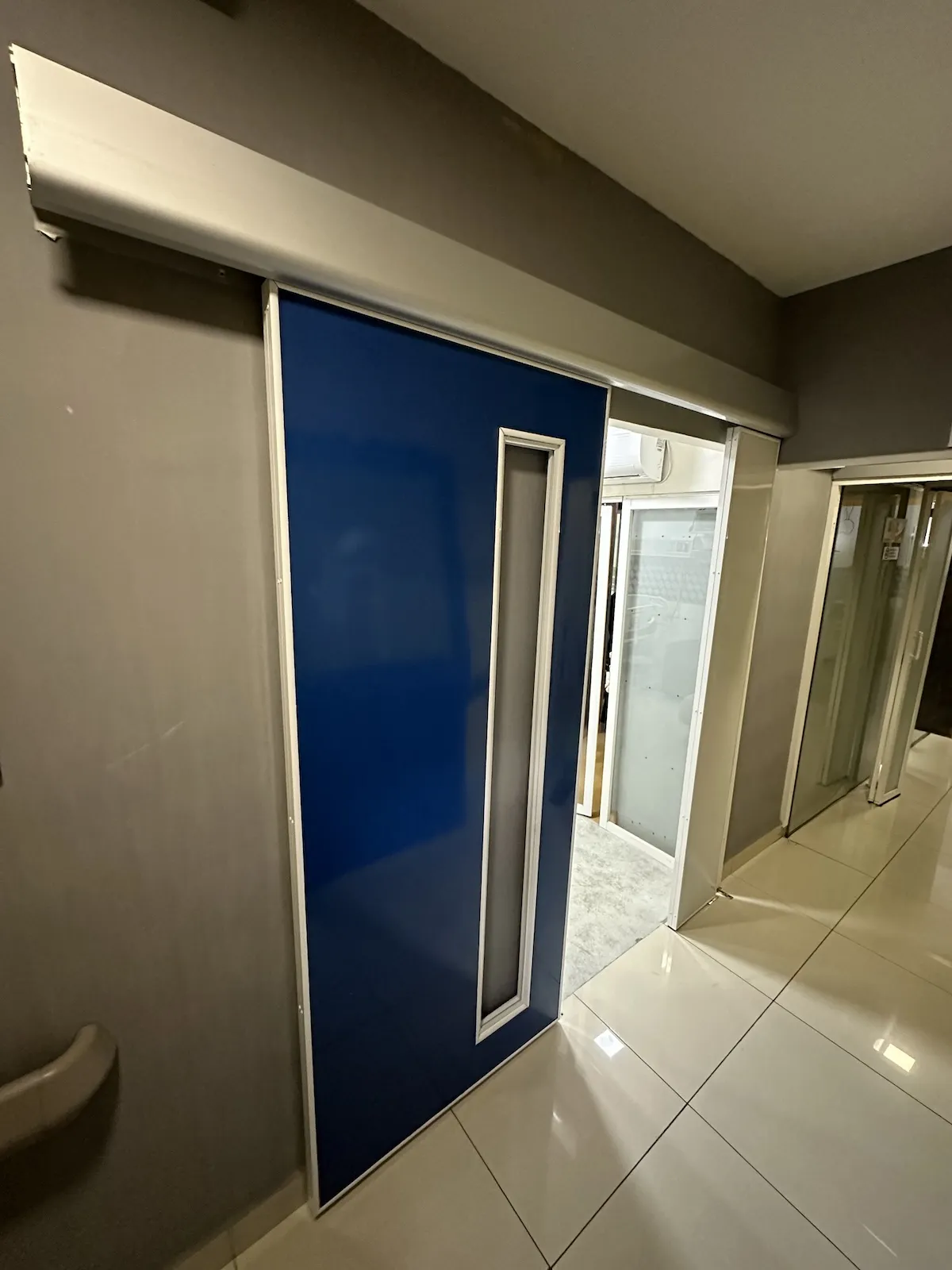 Proyecto Proyecto Puerta Hospitalaria - Smart Film (PDLC) - Foto 10