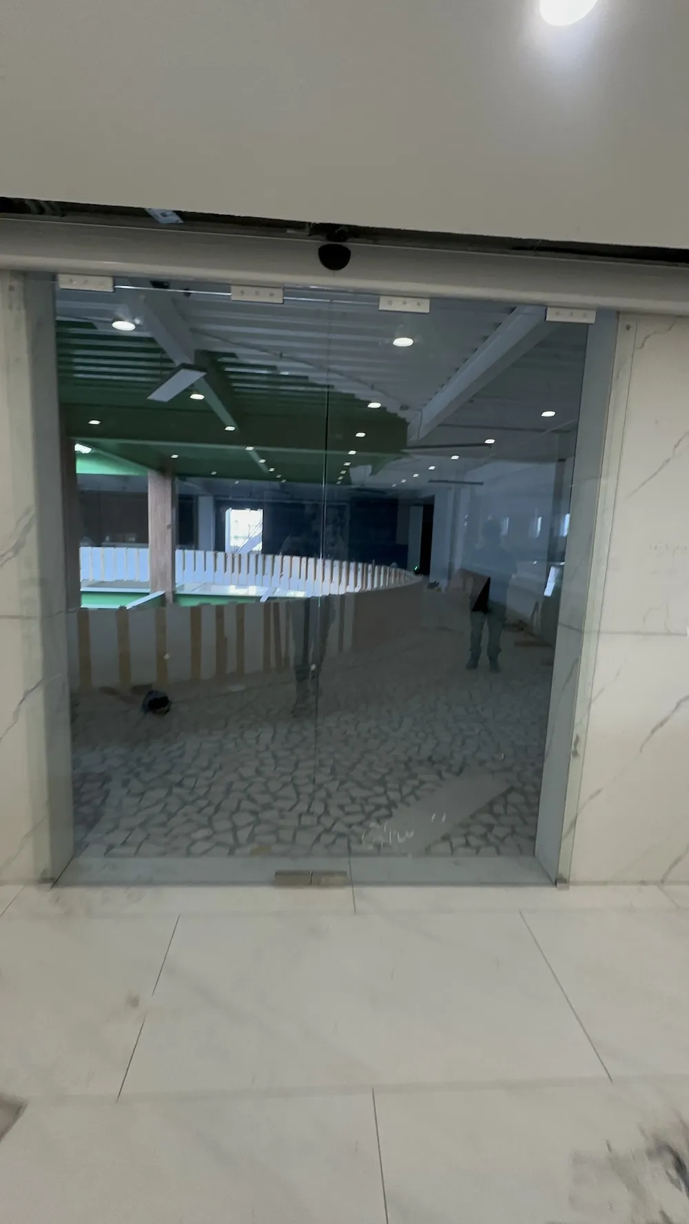 Proyecto Proyecto Restaurante Plaza China Eje Central Puerta Automatica - Smart Film (PDLC) - Foto 21