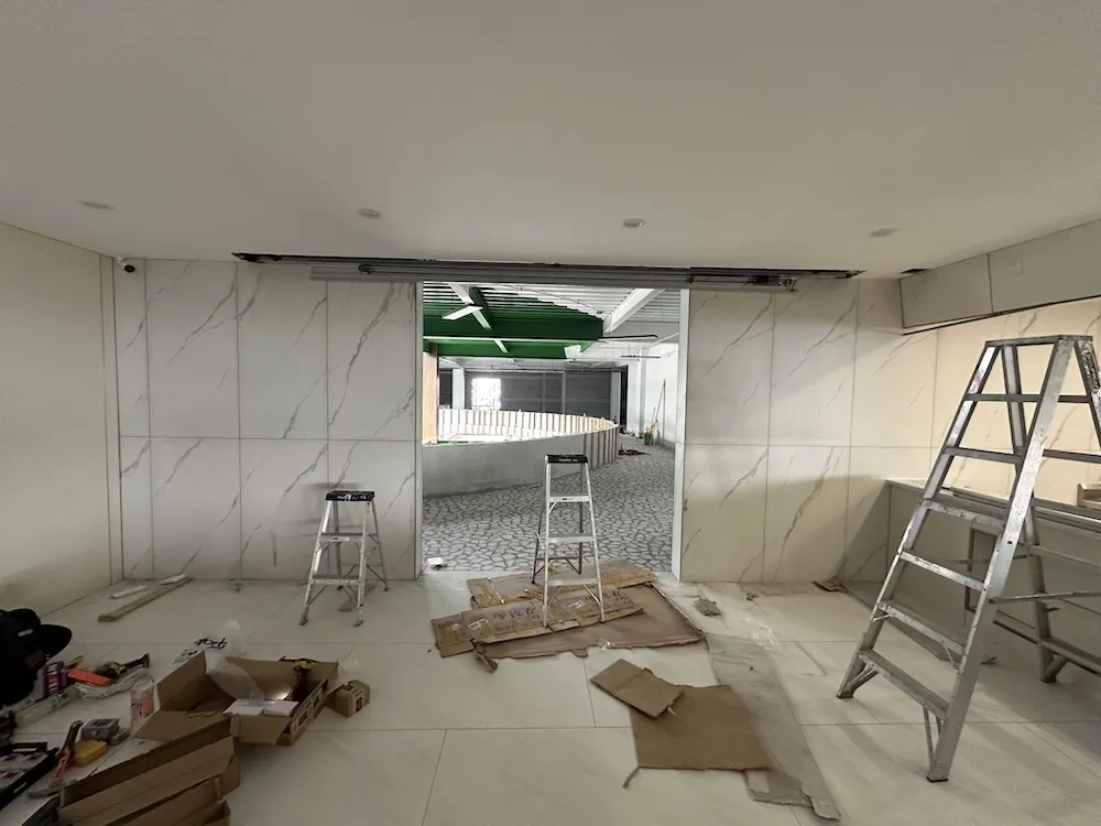 Proyecto Proyecto Restaurante Plaza China Eje Central Puerta Automatica - Smart Film (PDLC) - Foto 6