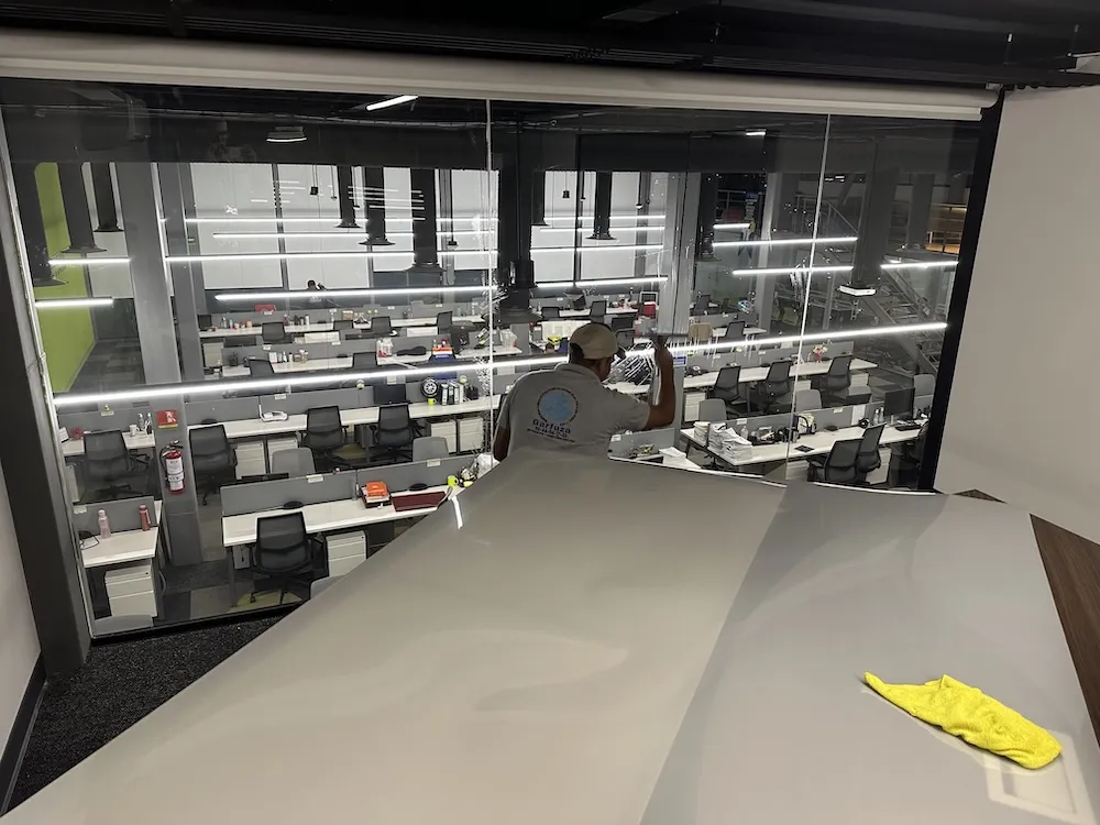 Proyecto Proyecto Sala 1 Lipu Coorporativo - Smart Film (PDLC) - Foto 2