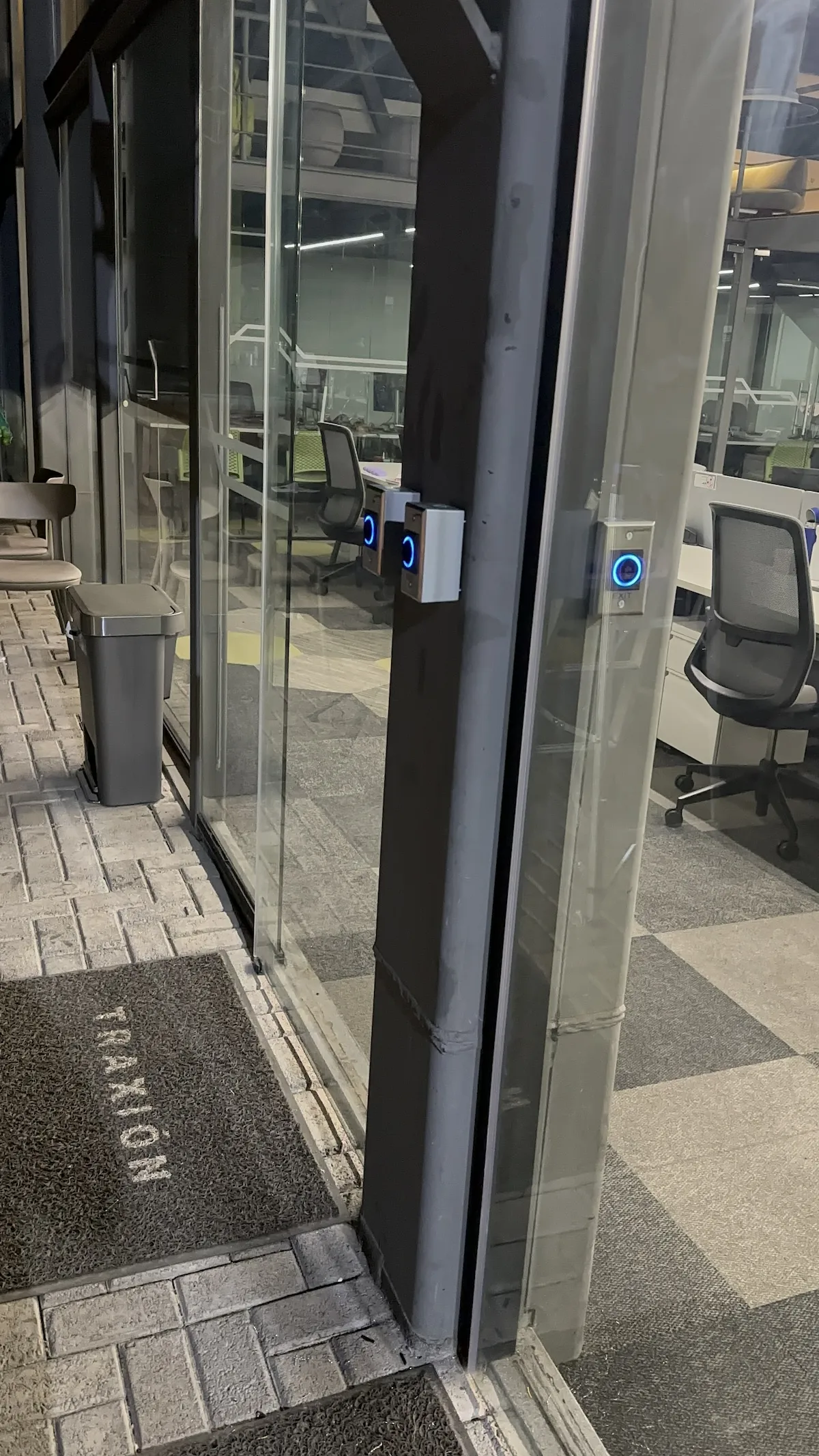 Proyecto Proyecto Traxion Puertas Automaticas - Smart Film (PDLC) - Foto 13